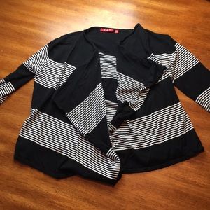 Red Petites size PL; light weight sweater